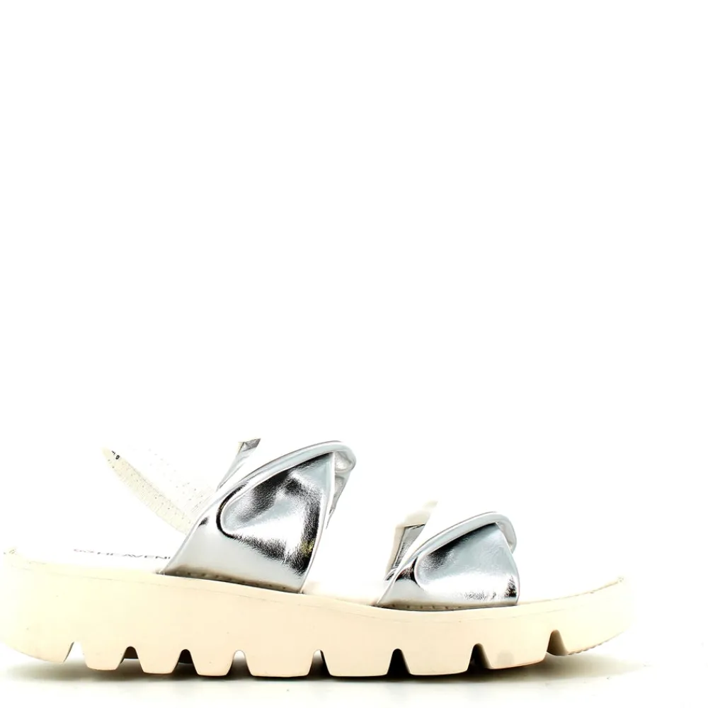 Cinders Shoe Heaven Wedge Sandals*Heavenly Feet Sonia Sandal White Silver