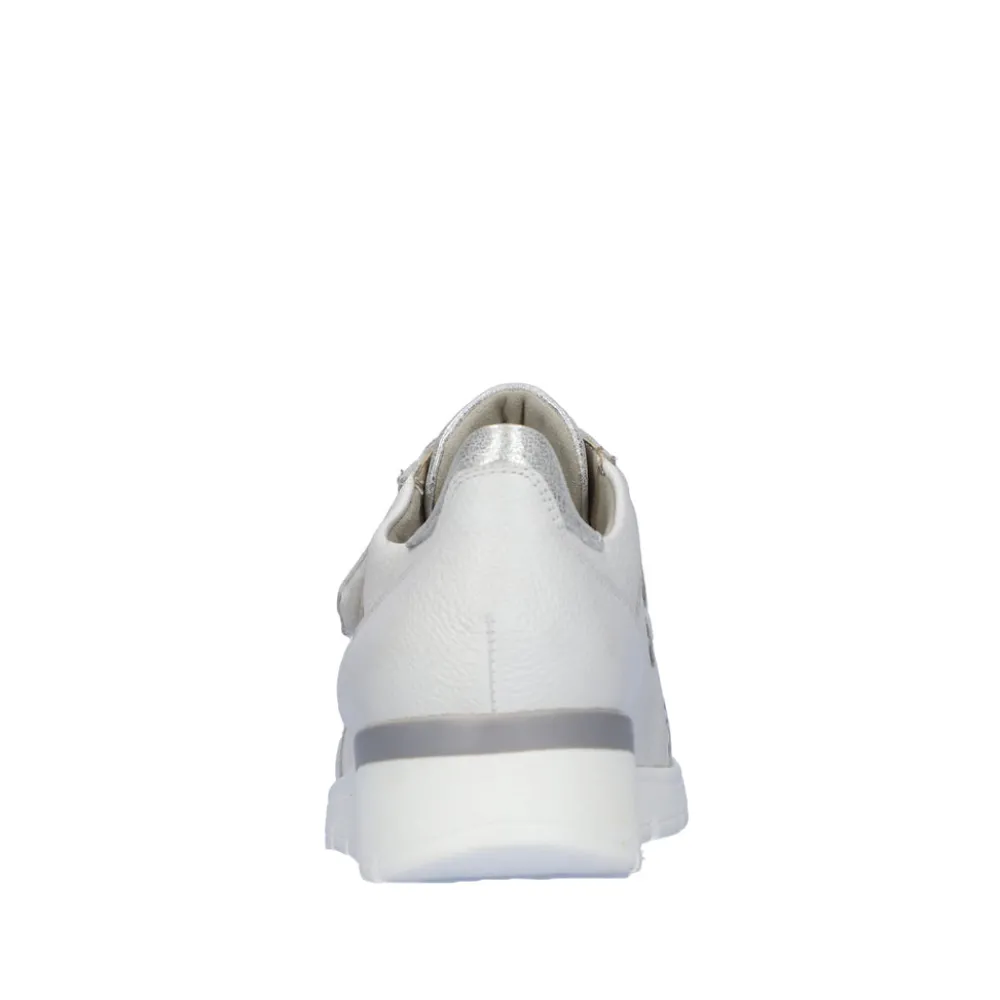 Cinders Shoe Heaven Trainers*Waldlaufer Ramona Velcro Trainer White Silver